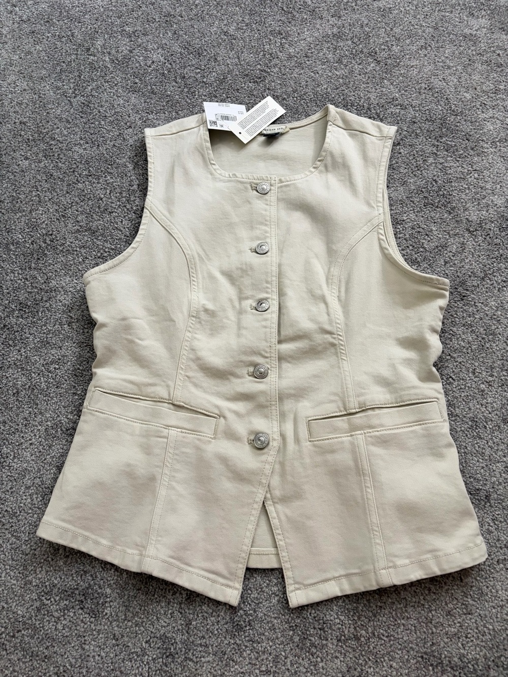 American Eagle Outfitters Cream Sleeveless Button Vest